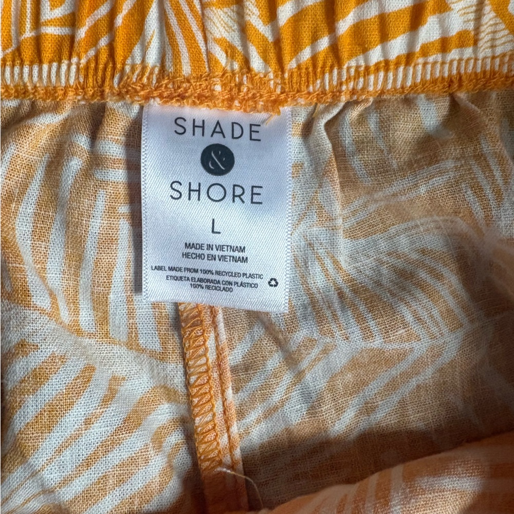 Yellow Knit Halter Top with Floral High-Waisted Bottoms, Leaf-Print Shorts - Picture 7 of 7